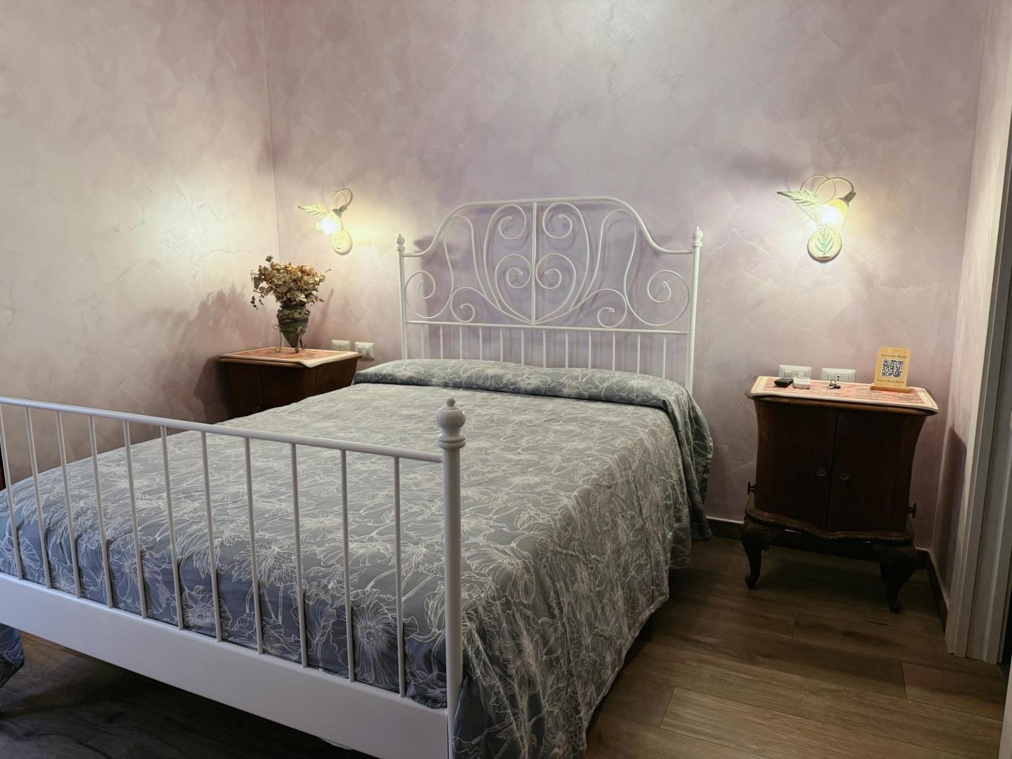 Iris Guest House Rome Bagian luar foto